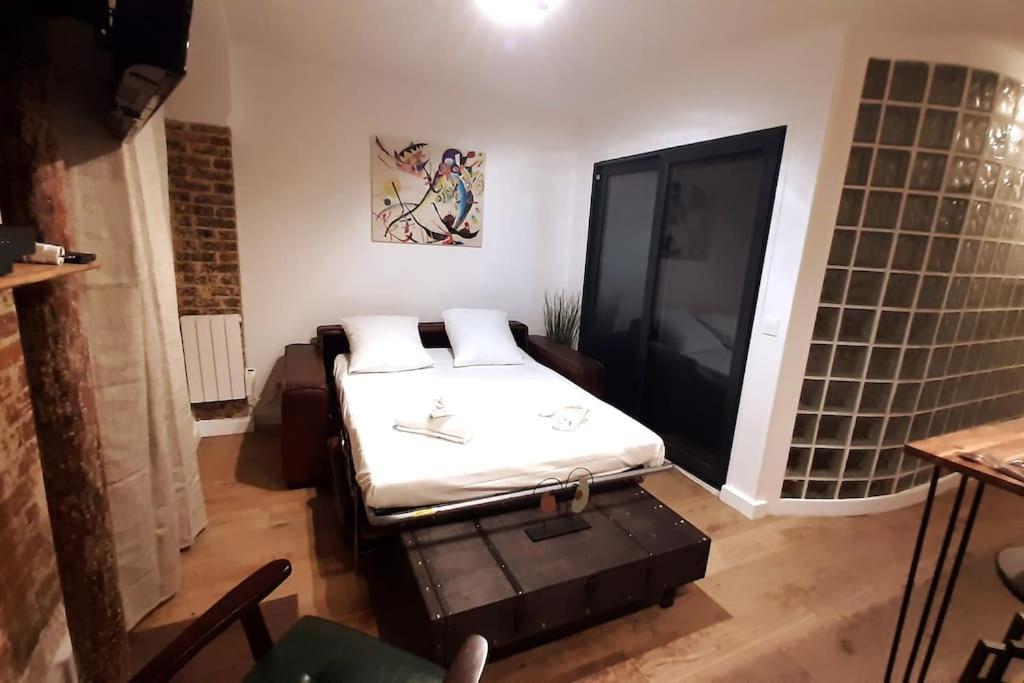 Ferienwohnung Midnight In Paris Montmartre Exterior foto