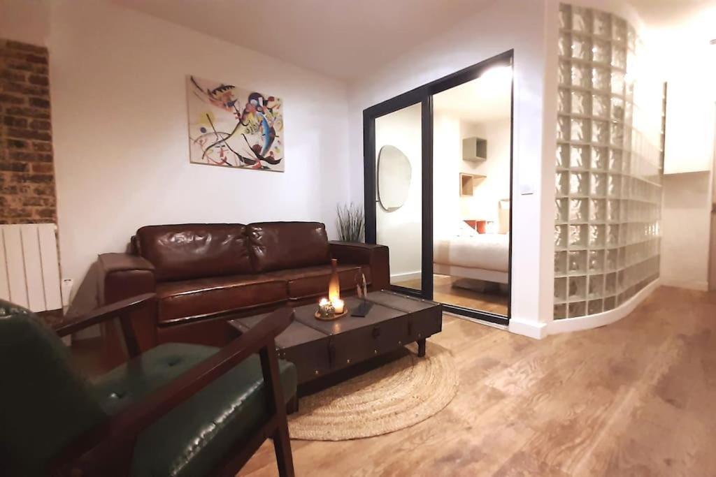 Ferienwohnung Midnight In Paris Montmartre Exterior foto